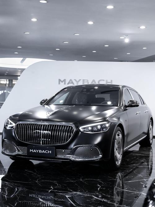 深圳3岚图汽车的售后服务让用户无忧出行，迈巴赫未来的豪华车趋势